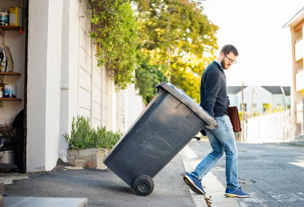 Best Yard Waste Removal  in Riverwoods, IL